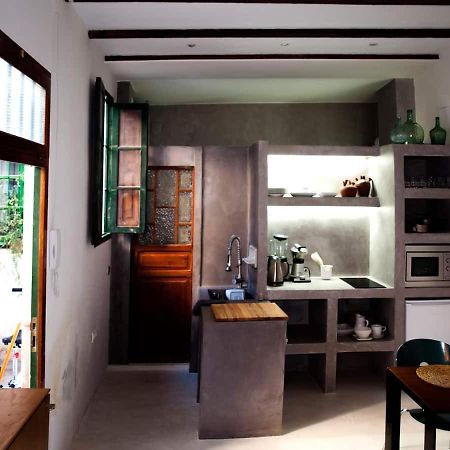 Casita Artista En Bello Edificio Barrio Ruzafa Valencia Buitenkant foto
