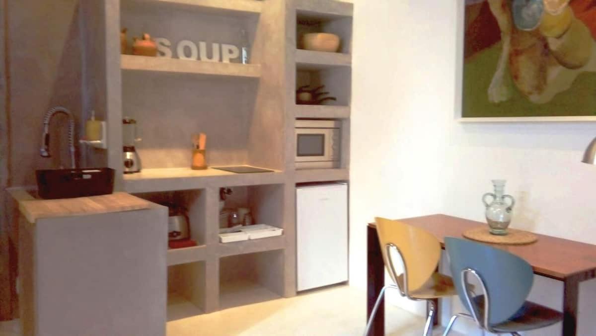 Casita Artista En Bello Edificio Barrio Ruzafa Valencia Buitenkant foto