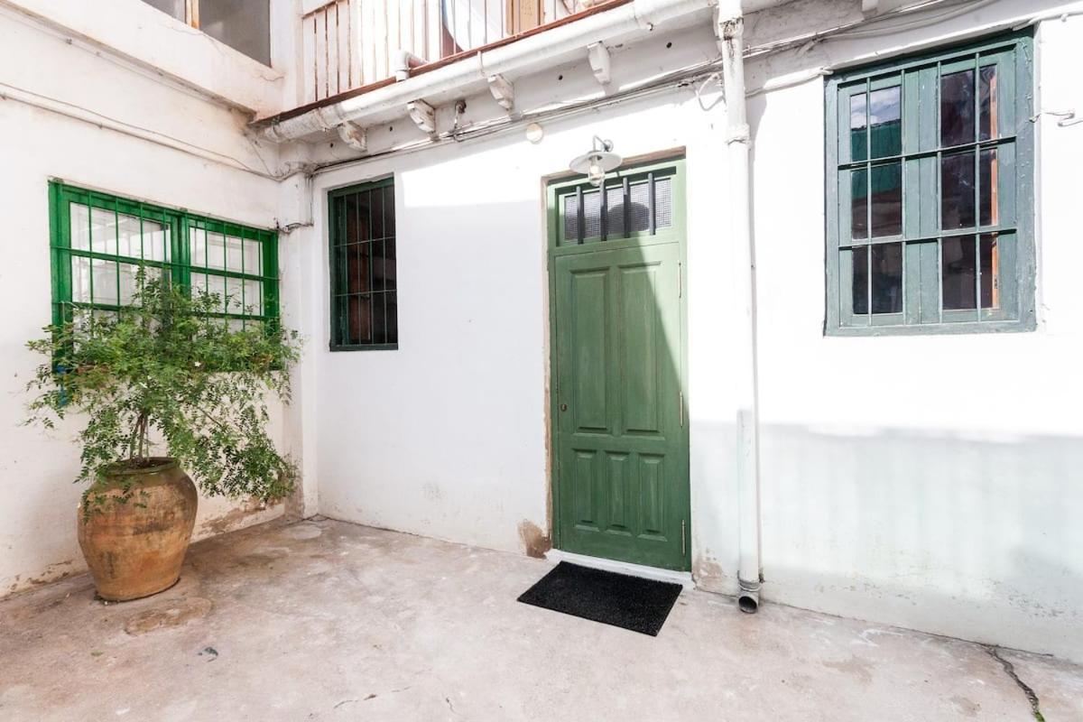 Casita Artista En Bello Edificio Barrio Ruzafa Valencia Buitenkant foto